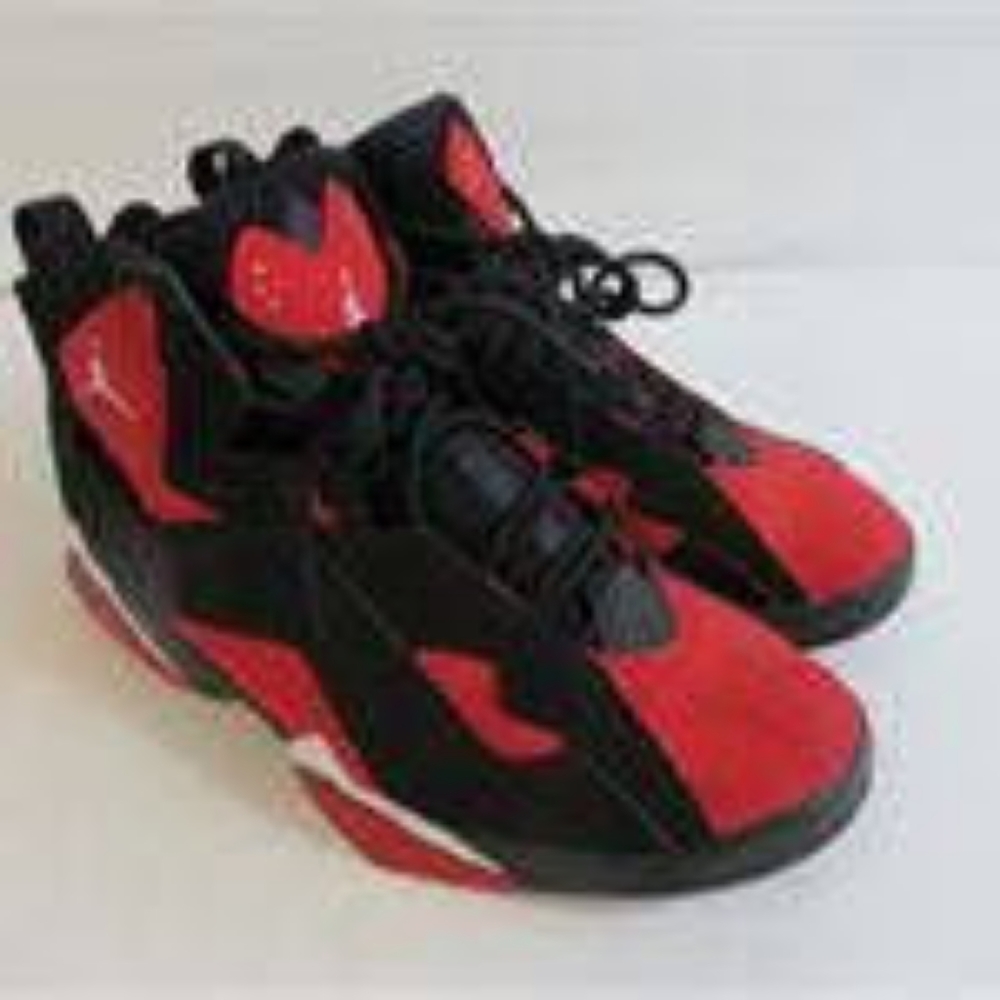 Jordan True Flight 'Black University Red', Size: 9
